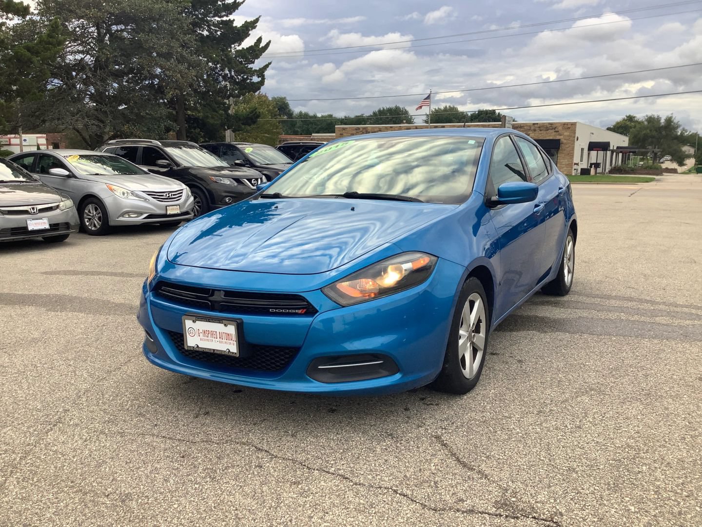 Used 2015 Dodge Dart SXT FWD image 4