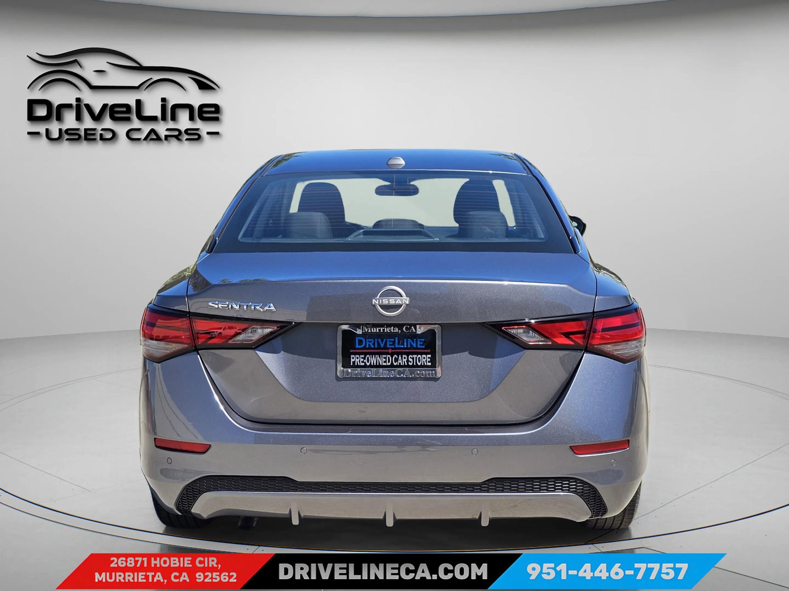 Used 2025 Nissan Sentra SV image 3