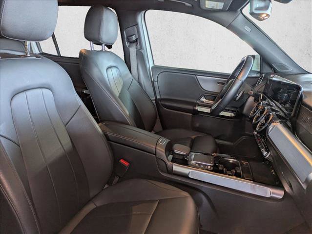 Certified 2022 Mercedes-Benz GLB 250 4MATIC image 21