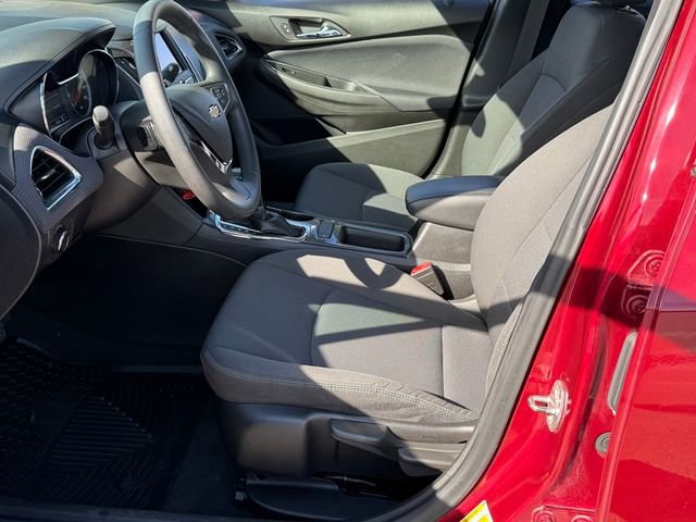 Used 2019 Chevrolet Cruze LT image 20