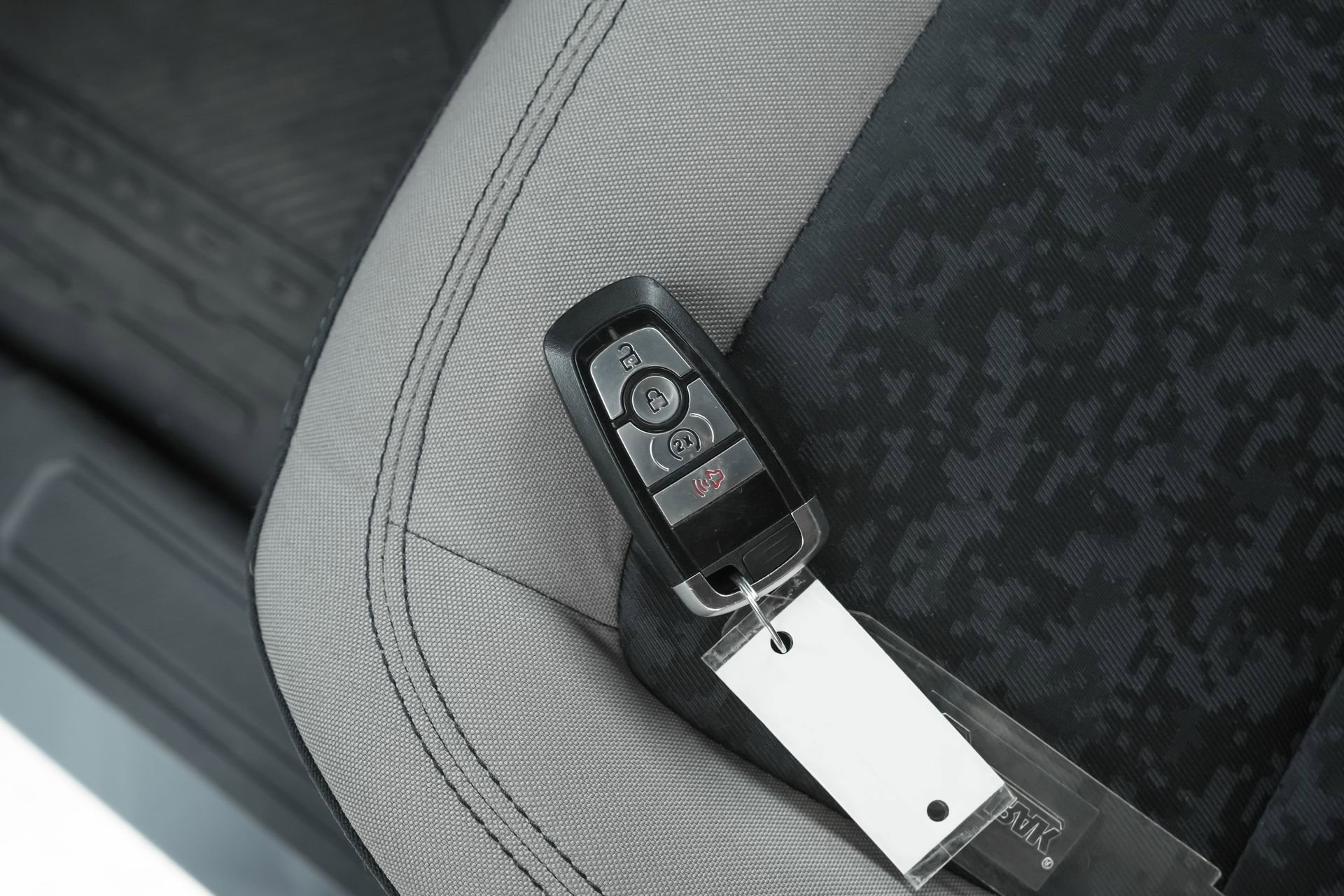 Used 2023 Ford Bronco Wildtrak image 43