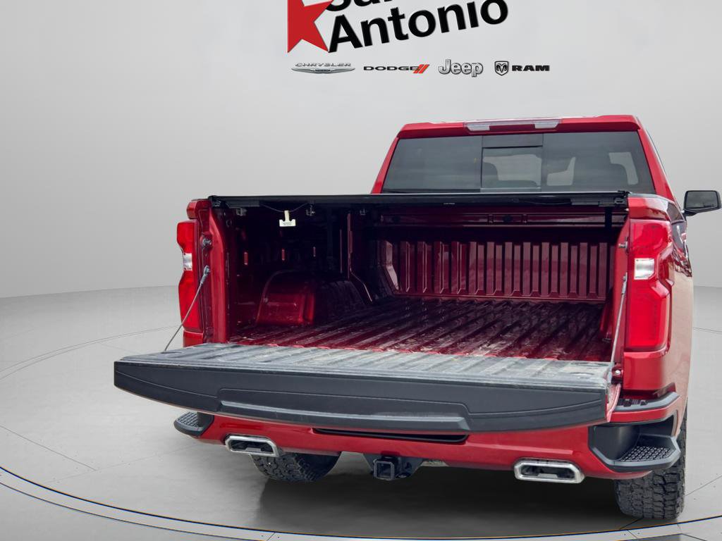 Used 2024 Chevrolet Silverado 1500 RST w/ Convenience Package II image 25