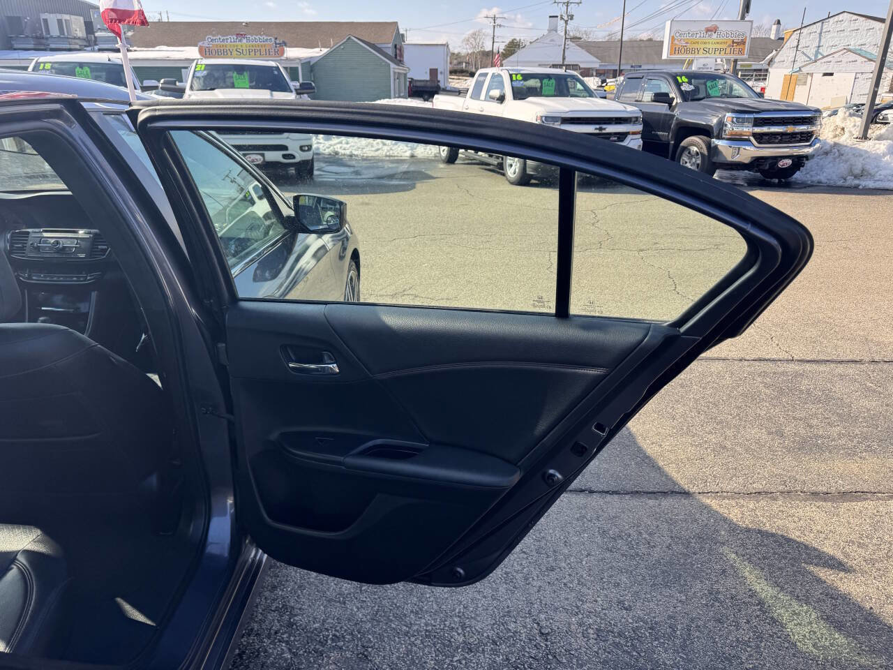 Used 2017 Honda Accord Sport Special Edition image 32