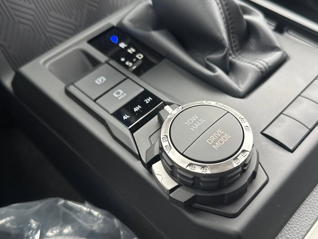 New 2026 Toyota 4Runner SR5 image 29