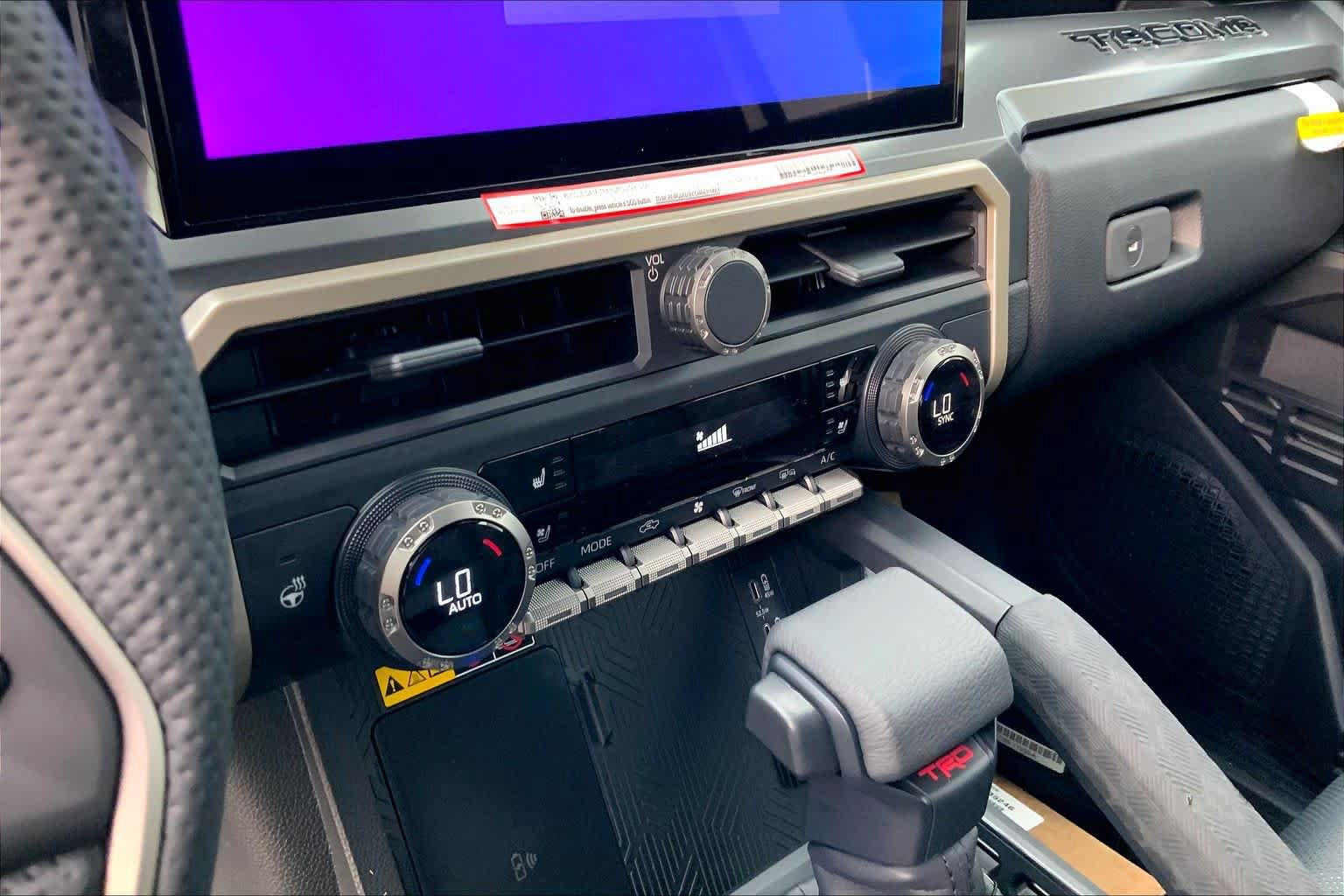 New 2026 Toyota Tacoma TRD Off-Road AWD/4WD image 19