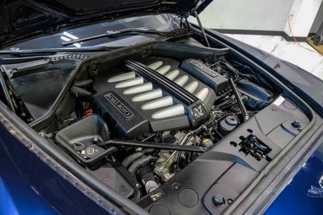 Used 2017 Rolls-Royce Wraith RWD image 79