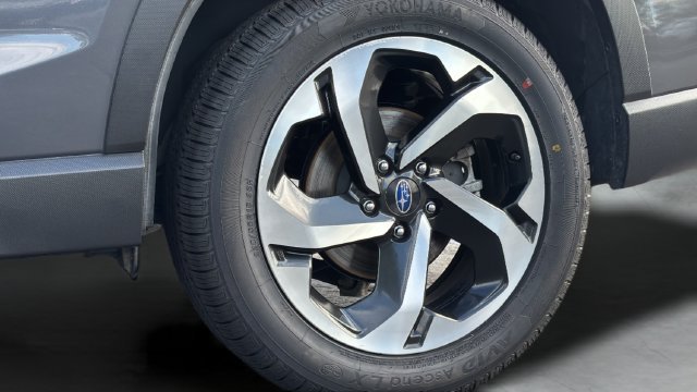Used 2024 Subaru Forester Touring AWD/4WD image 17