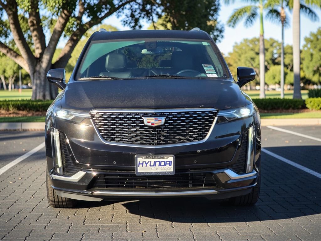 Used 2020 Cadillac XT6 Premium Luxury image 3
