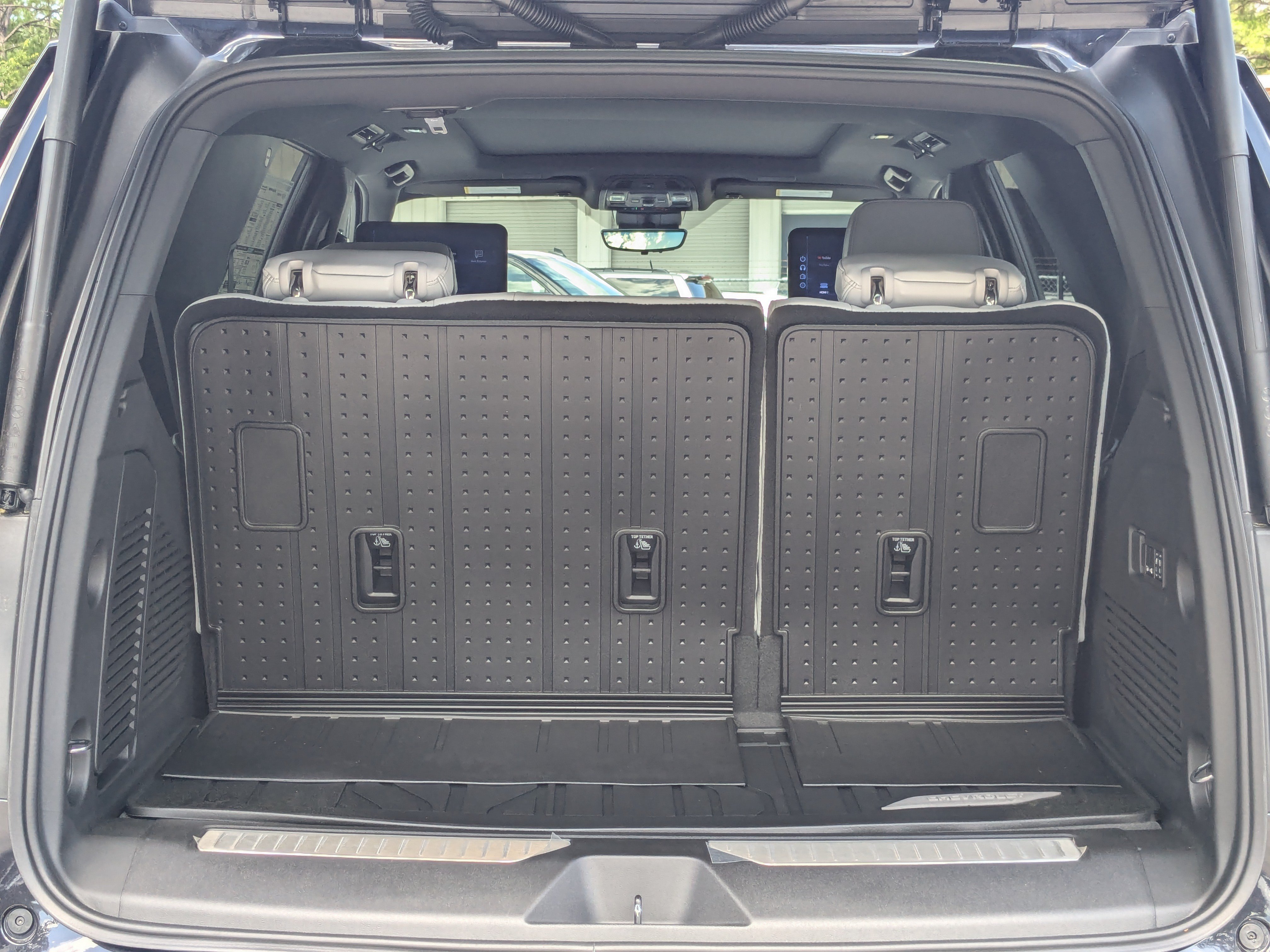New 2025 Chevrolet Tahoe Premier RWD image 27