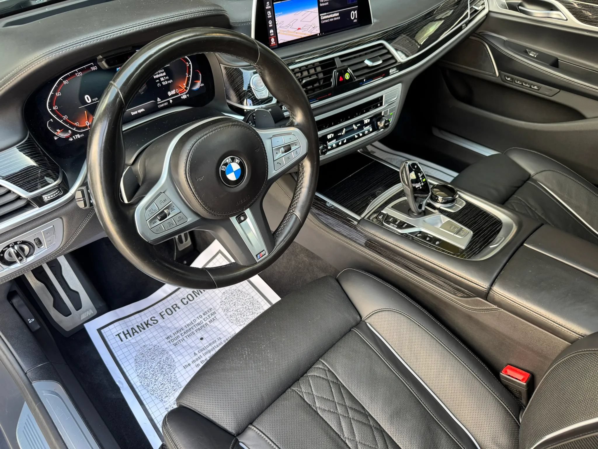Used 2022 BMW 750i xDrive w/ Executive Package AWD/4WD image 14