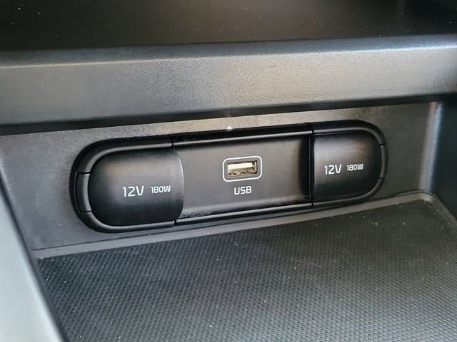 Used 2025 Kia Soul LX w/ LX Technology Package image 27