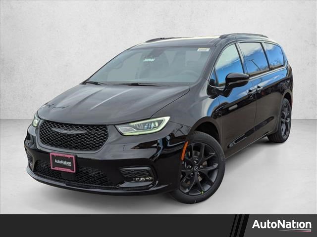 New 2026 Chrysler Pacifica Select w/ S Appearance Package image 1