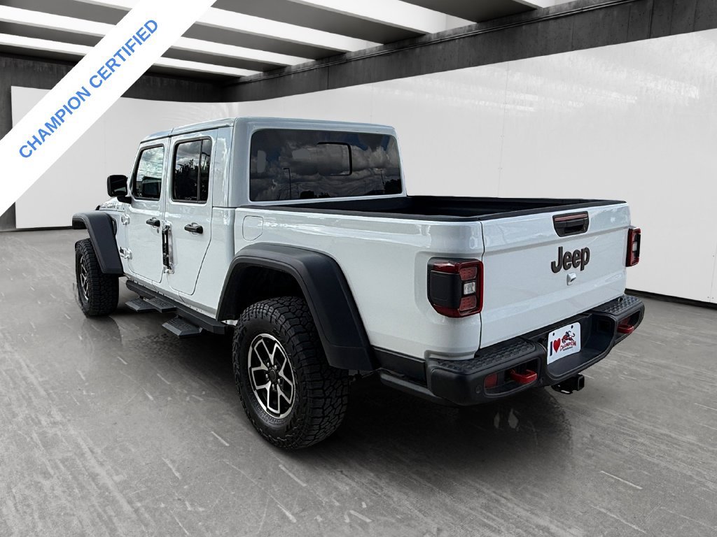 Used 2025 Jeep Gladiator Rubicon w/ Safety Group AWD/4WD image 3