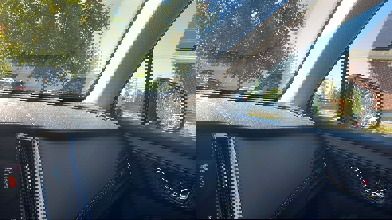 Used 2024 Subaru Outback Premium image 19