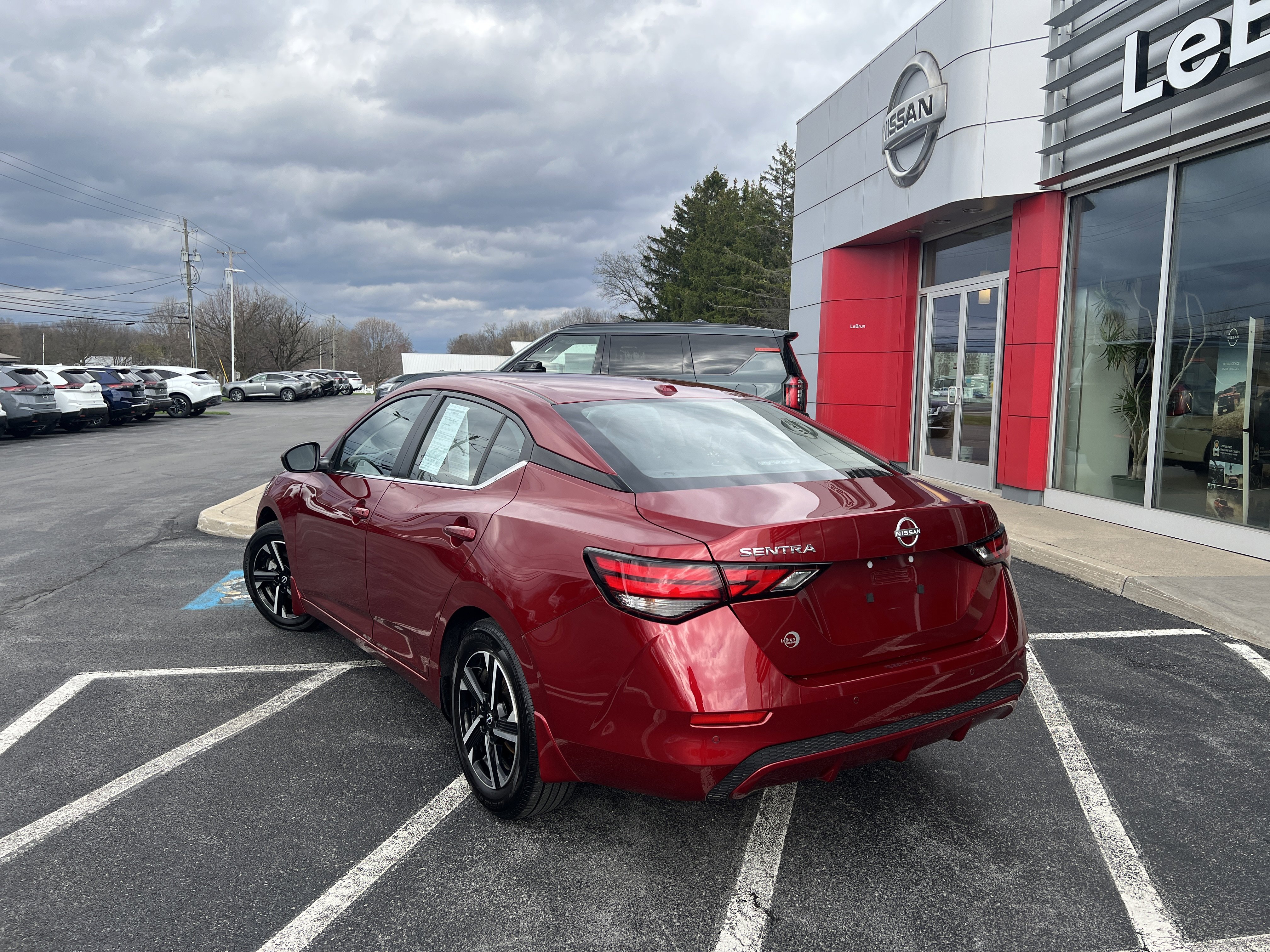 Certified 2025 Nissan Sentra SV w/ All-Weather Package FWD image 7