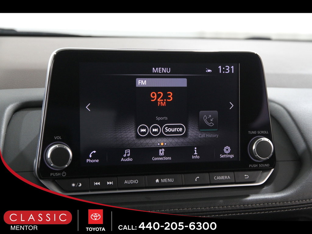 Used 2023 Nissan Rogue SV image 10