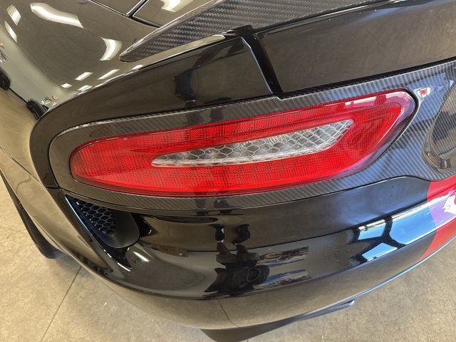 Used 2014 SRT Viper GTS w/ Exterior Carbon Fiber Package RWD image 22