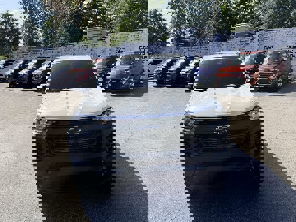 Certified 2025 Chevrolet Colorado W/T w/ WT Custom Package image 3