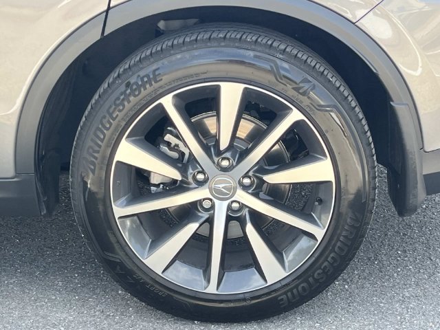 Used 2025 Acura MDX w/ Technology Package FWD image 11