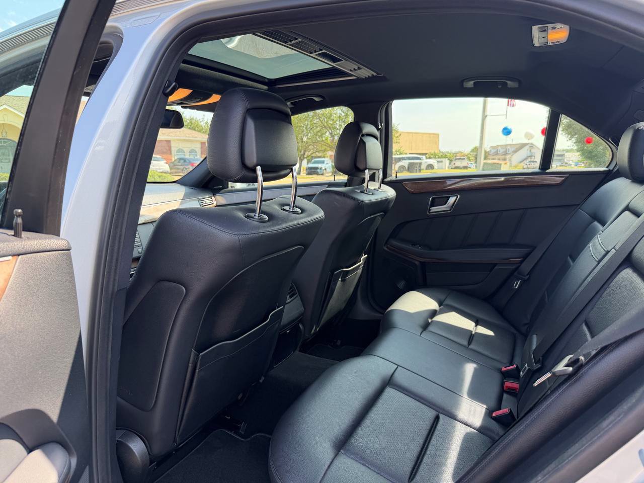Used 2012 Mercedes-Benz E 350 Sedan image 18