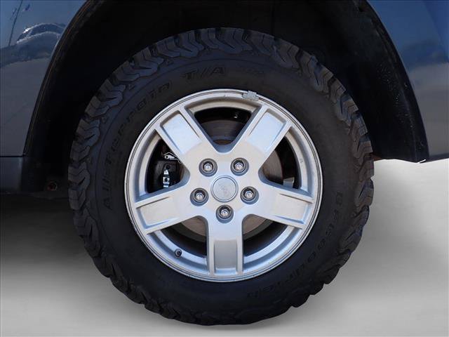 Used 2007 Jeep Grand Cherokee Laredo AWD/4WD image 7