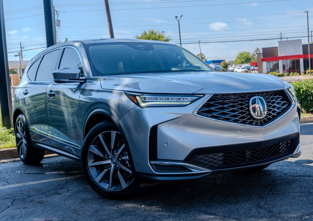 Used 2026 Acura MDX w/ Technology Package FWD image 3