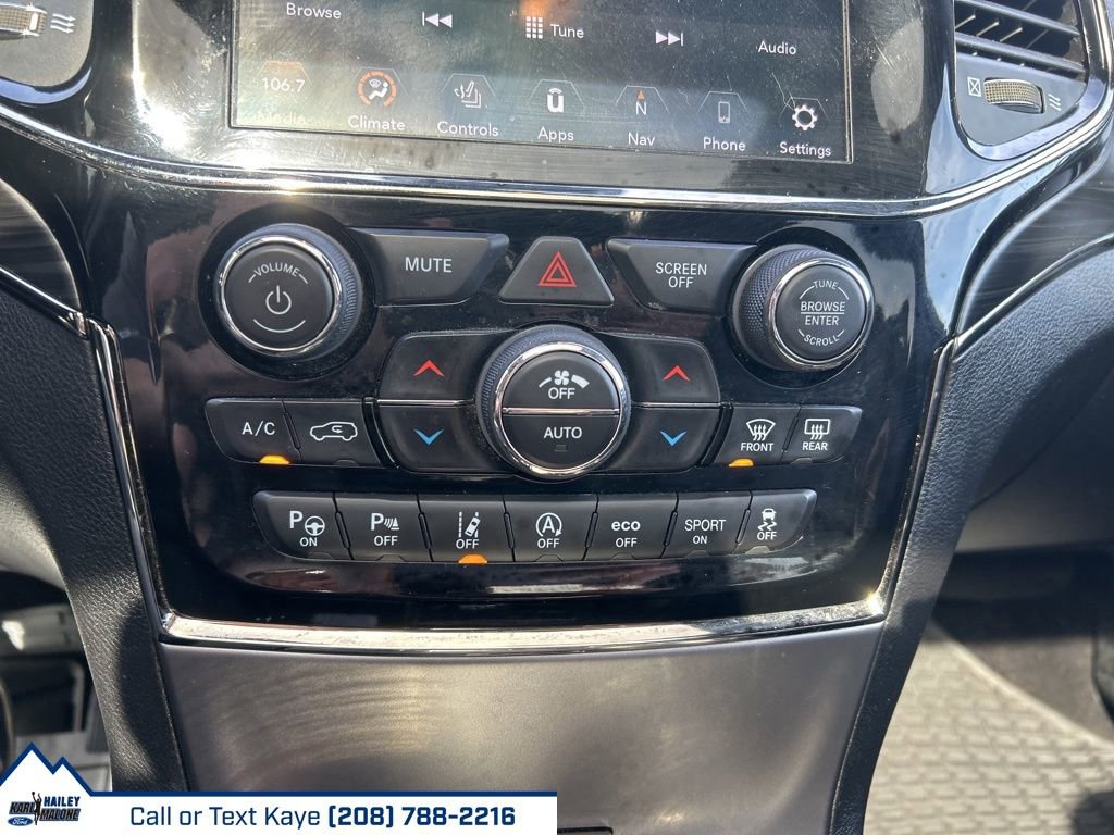 Used 2019 Jeep Grand Cherokee Limited X image 30