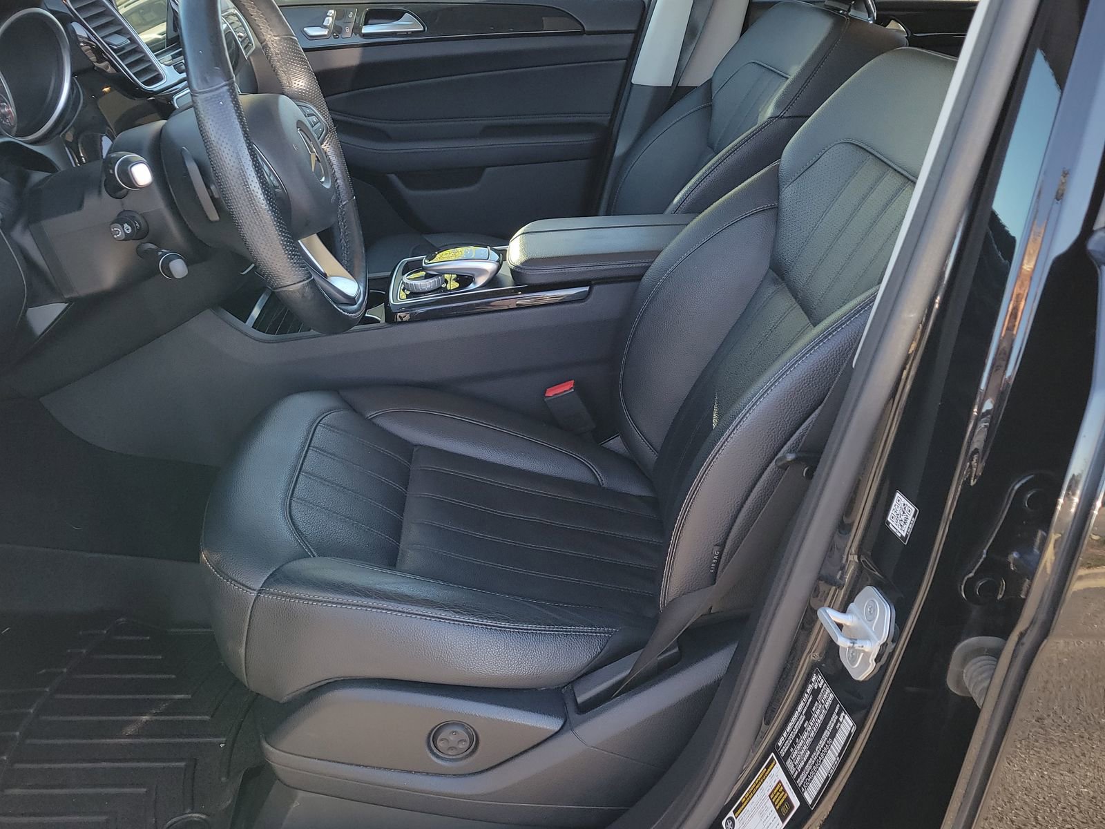 Used 2016 Mercedes-Benz GLE 300d 4MATIC image 6