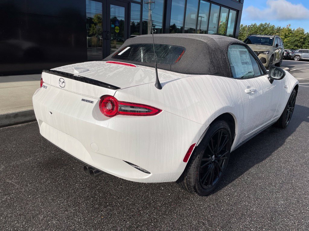 New 2026 MAZDA MX-5 Miata Club RWD image 6