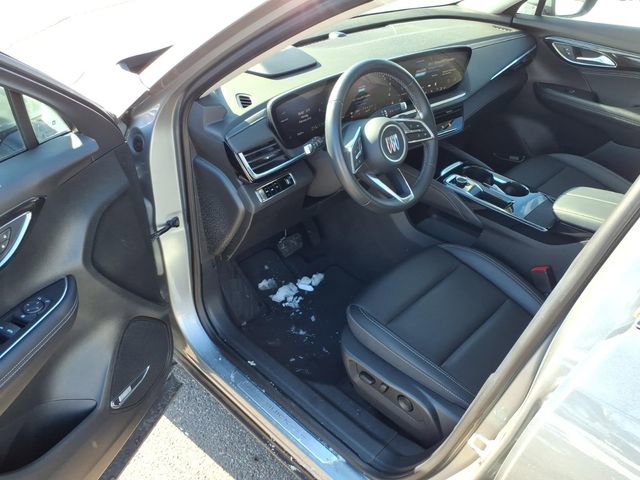 Used 2025 Buick Envision Preferred image 10