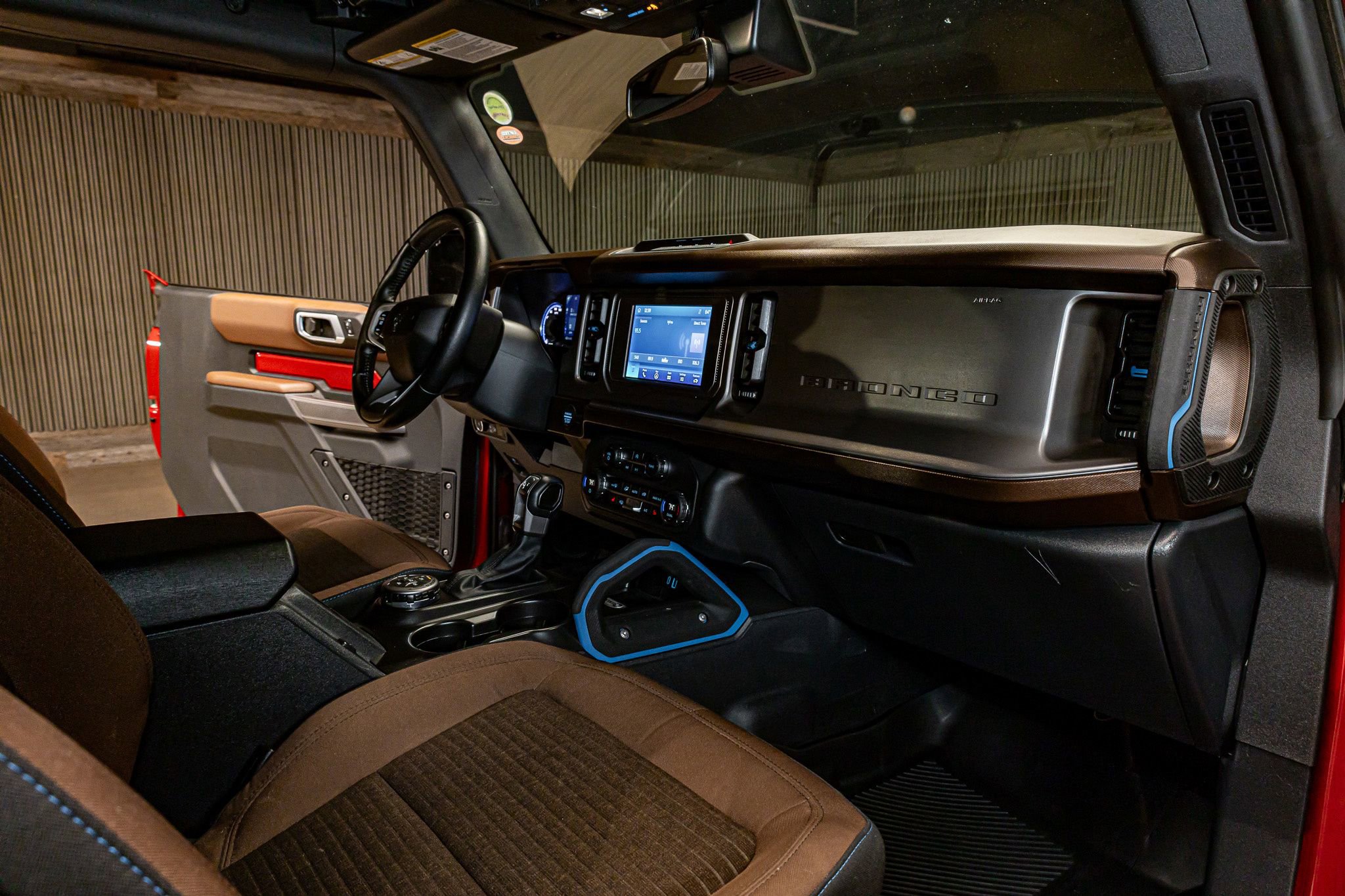 Used 2021 Ford Bronco Outer Banks image 15