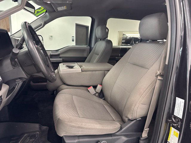 Used 2015 Ford F150 XLT w/ Equipment Group 302A Luxury AWD/4WD image 17