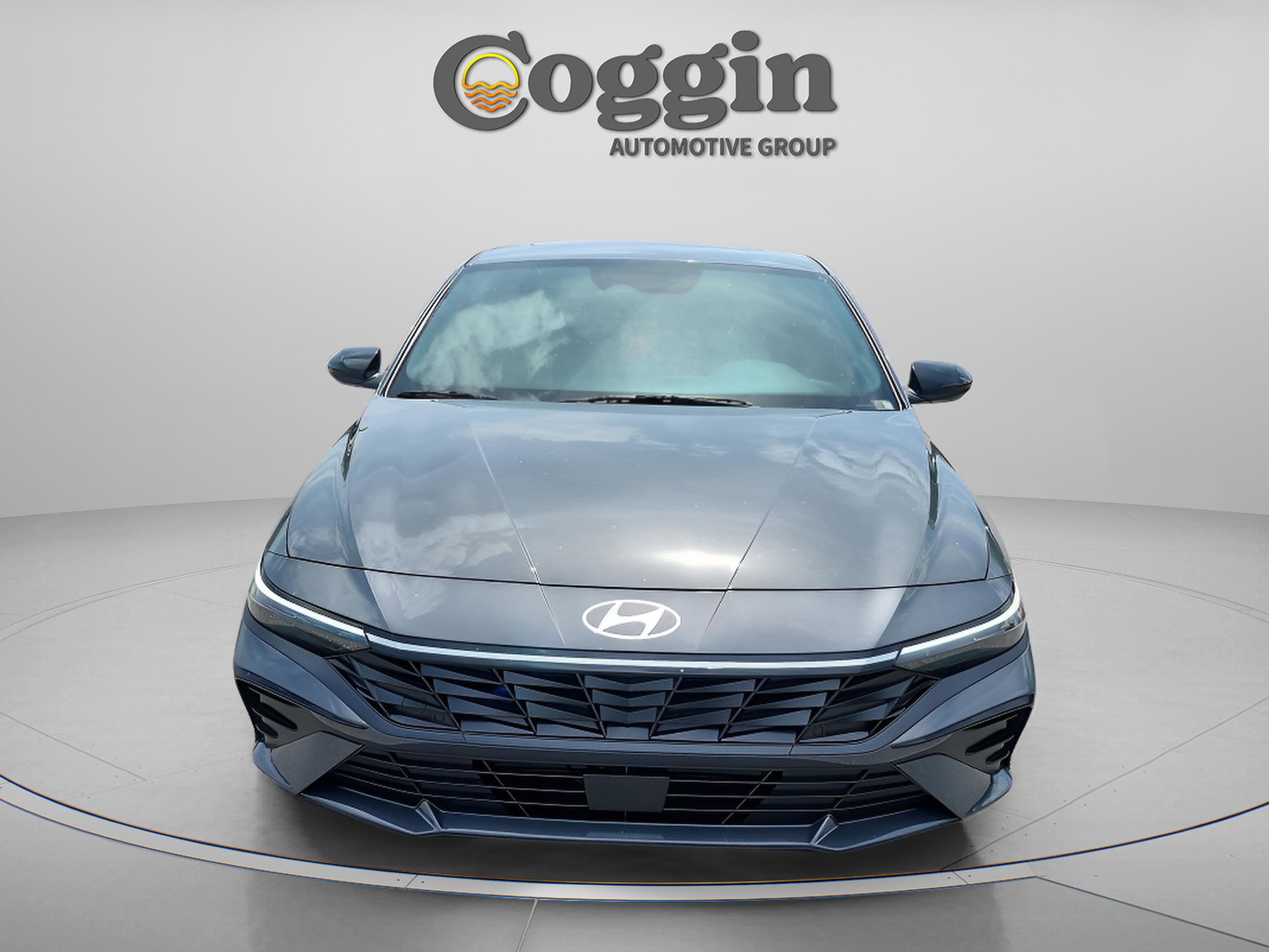 New 2026 Hyundai Elantra SEL Sport Premium FWD image 8