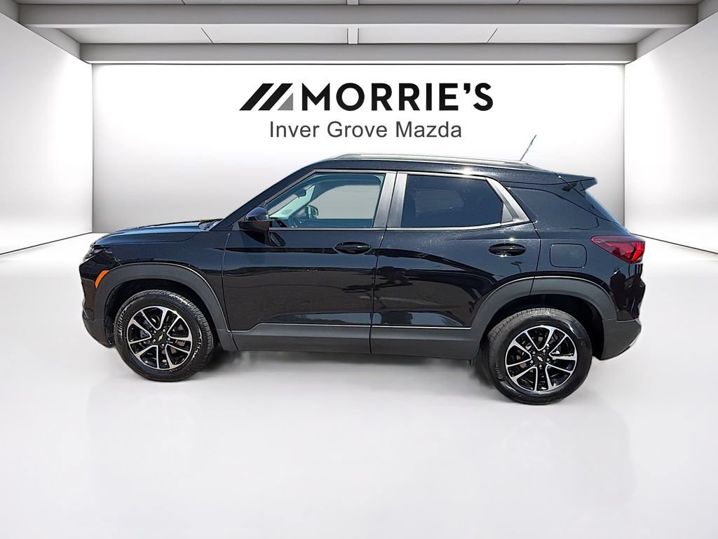Used 2025 Chevrolet TrailBlazer LT AWD/4WD image 8
