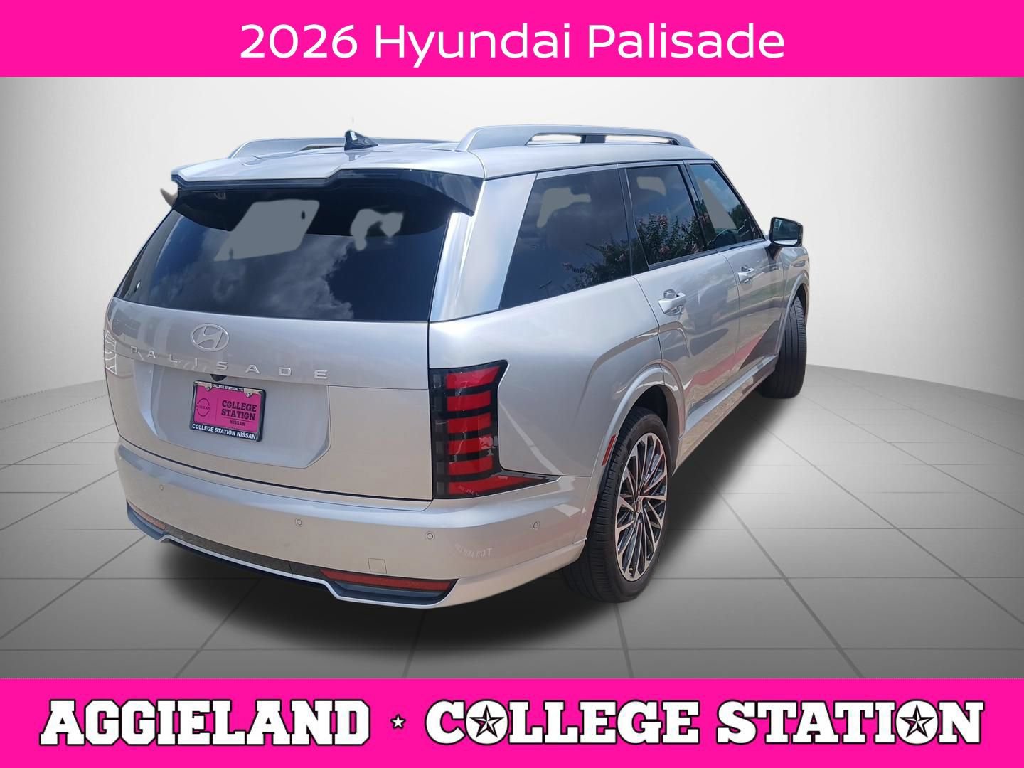 Used 2026 Hyundai Palisade Calligraphy FWD image 2