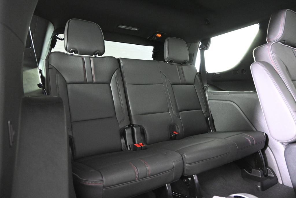 Used 2024 Chevrolet Tahoe RST w/ Luxury Package image 17
