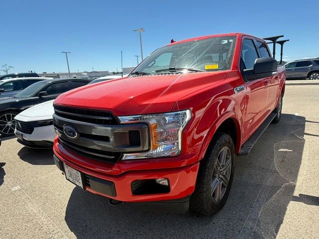 Used 2018 Ford F150 XLT w/ Equipment Group 302A Luxury AWD/4WD image 3