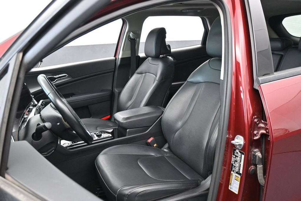 Used 2023 Kia Sportage SX FWD image 10