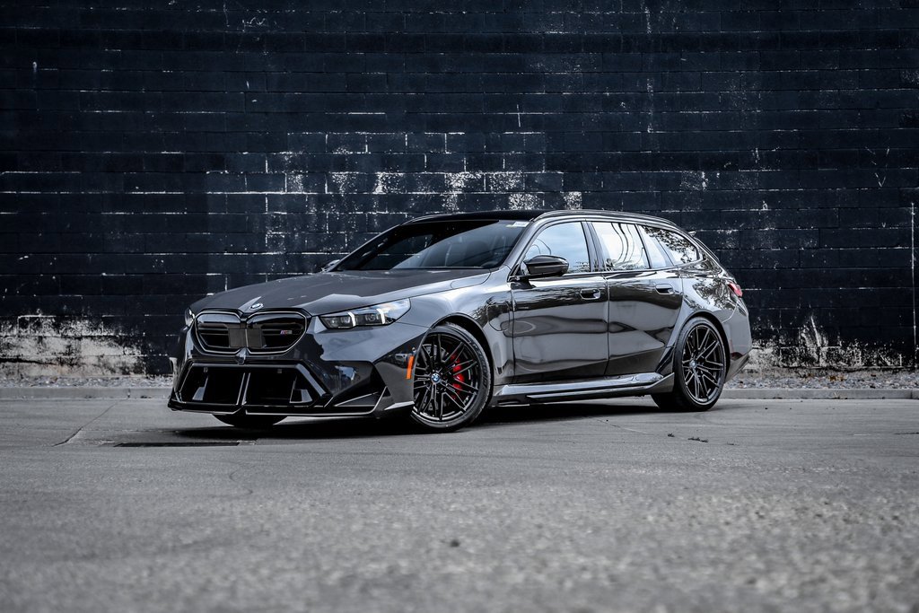 New 2025 BMW M5 Touring