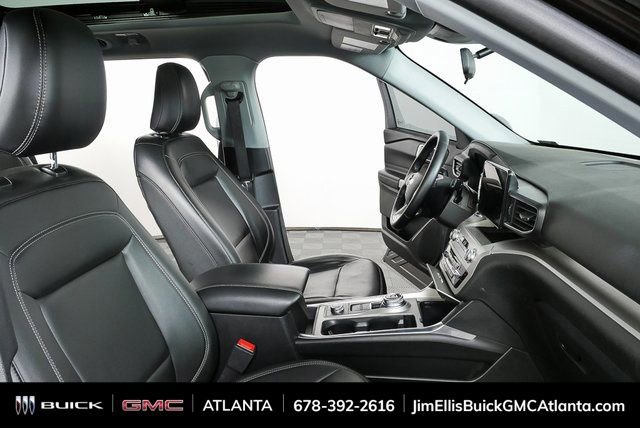 Used 2022 Ford Explorer XLT w/ Equipment Group 202A image 24