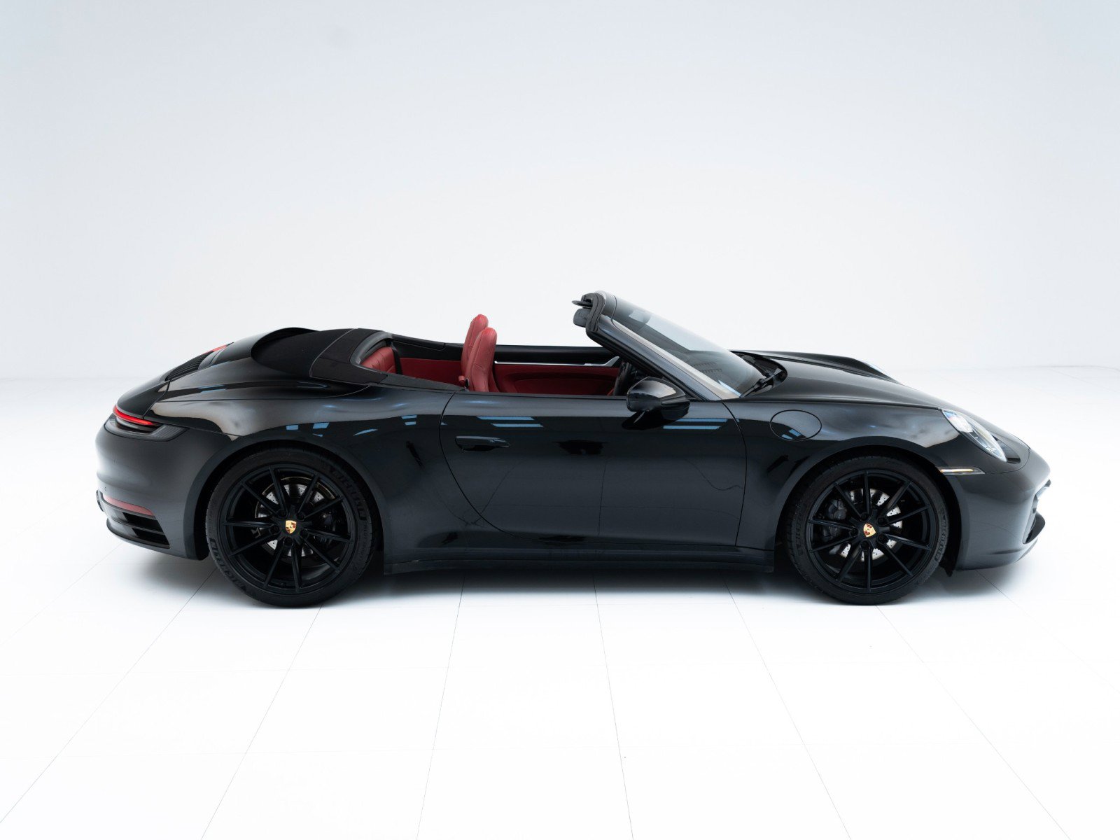 Certified 2021 Porsche 911 Carrera image 8