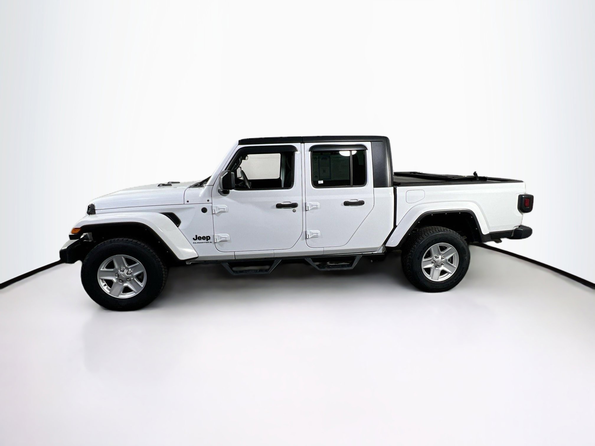 Used 2023 Jeep Gladiator Sport image 8