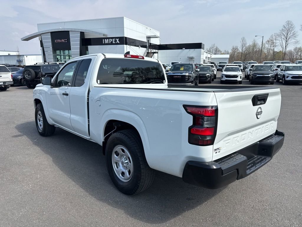 Used 2022 Nissan Frontier S image 3