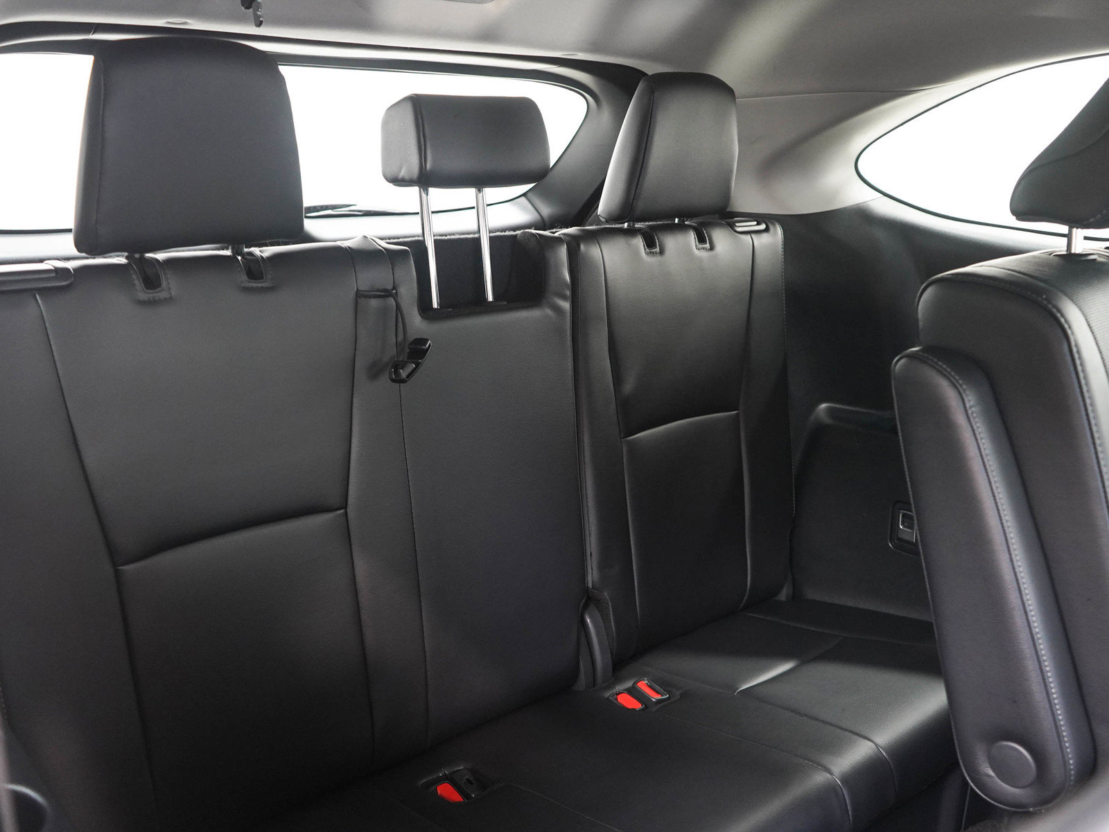 Used 2024 Toyota Highlander Limited AWD/4WD image 13
