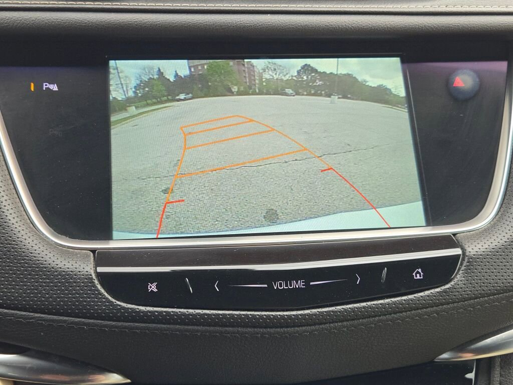 Used 2017 Cadillac XT5 FWD image 26