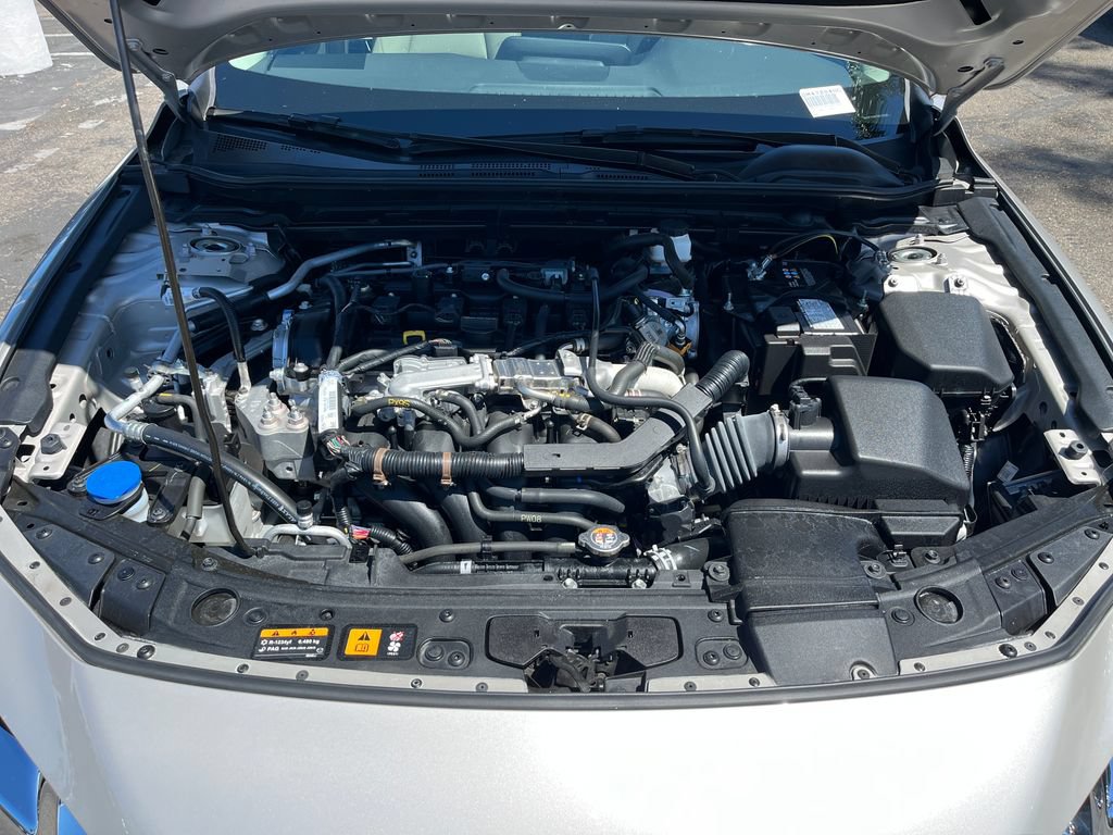 Used 2025 MAZDA MAZDA3 s FWD image 40