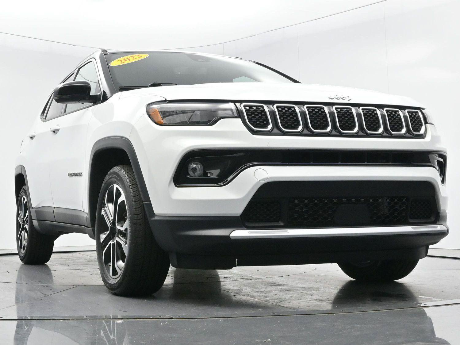 Used 2023 Jeep Compass Limited AWD/4WD image 44