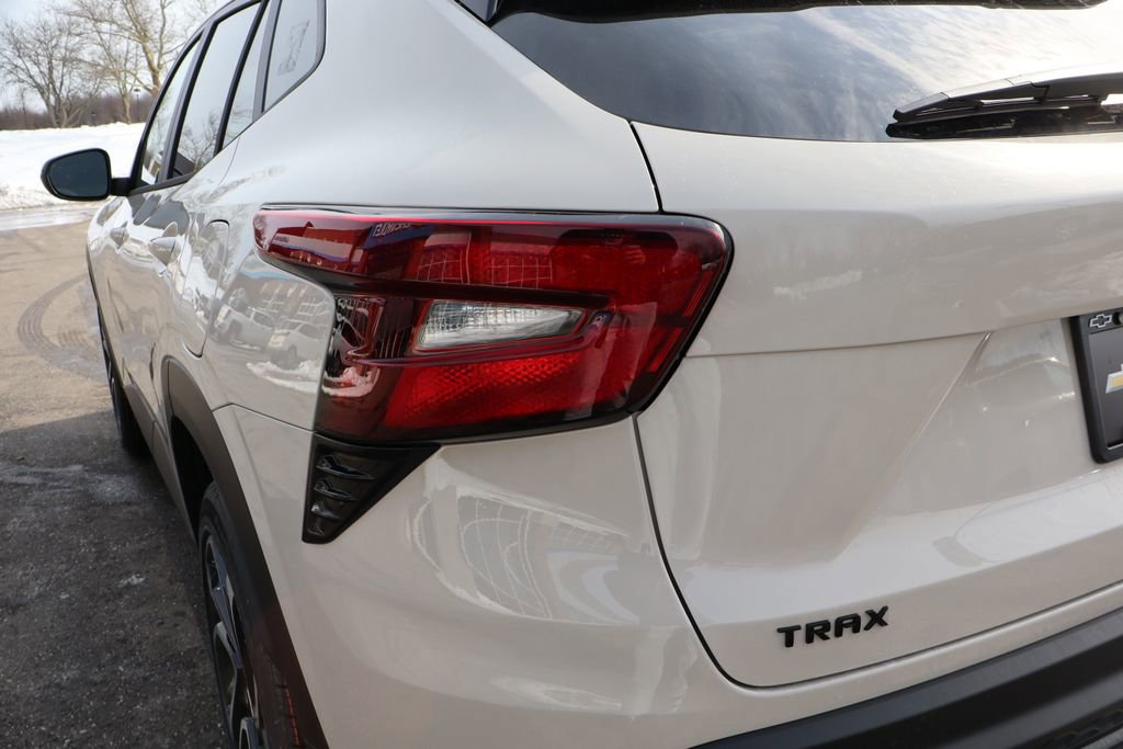 New 2026 Chevrolet Trax RS w/ Driver Confidence Package image 26