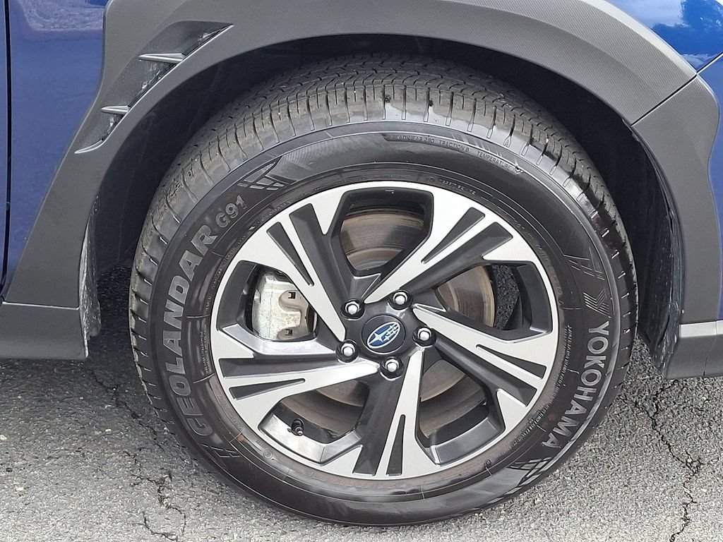 Certified 2025 Subaru Crosstrek 2.5i Premium AWD/4WD image 8