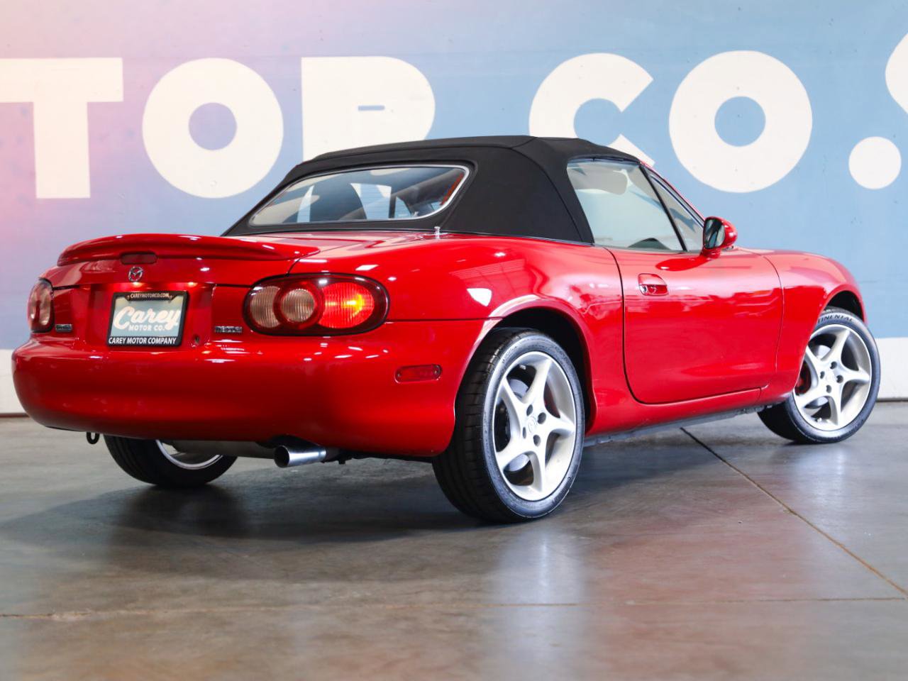 Used 2003 MAZDA MX-5 Miata RWD image 36